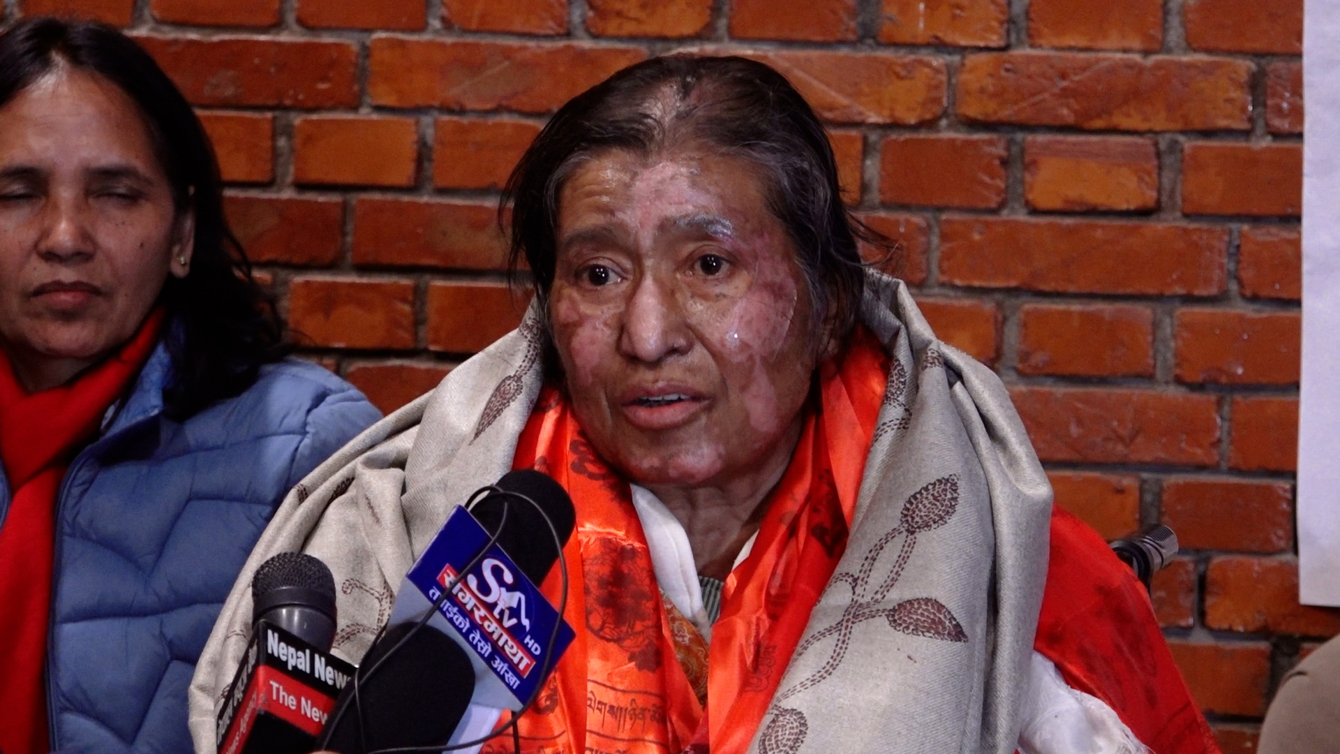 झलनाथकी धर्मपत्नी रविलक्ष्मी